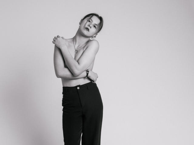 NellieRickie - Sexe cam en vivo - 24229849