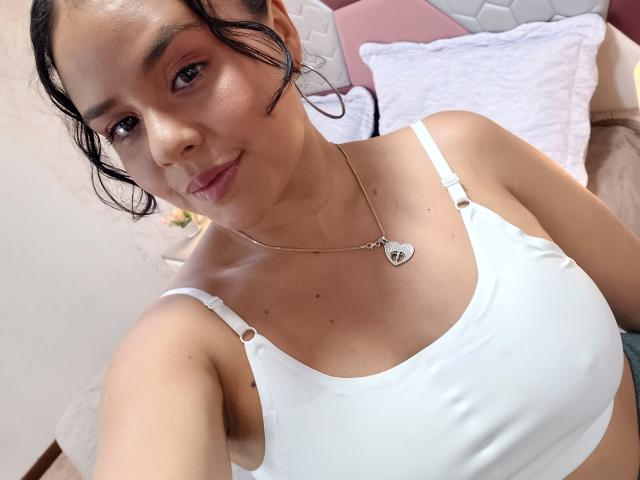 ArielleWilde - Live porn &amp; sex cam - 24230537