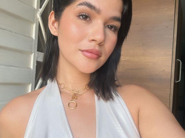 ScarlletZhen - Live porn &amp; sex cam - 24232221