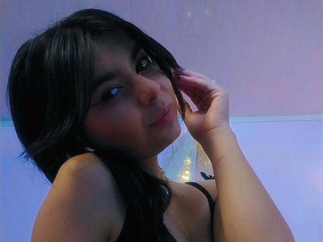 TamyRuiz - Sexe cam en vivo - 24234113