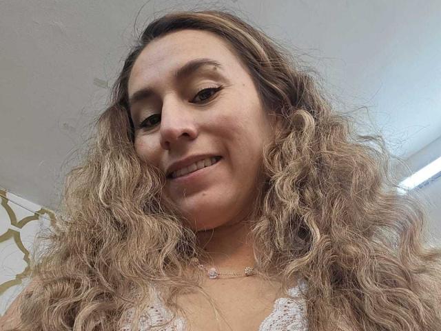 AliceDussan - Live porn &amp; sex cam - 24234649