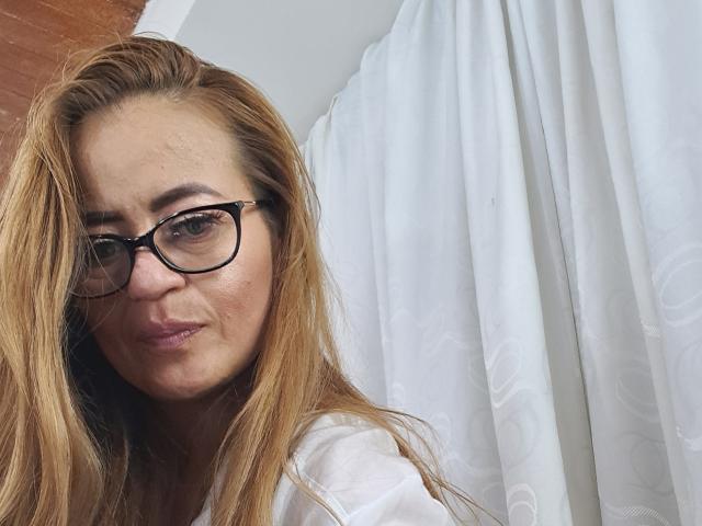 Maghenta - Live porn &amp; sex cam - 24237637