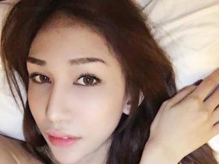 PussyHottesTrans - Live sex cam - 24240729