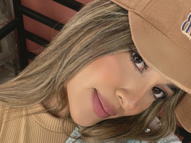 MaeCollins - Live porn &amp; sex cam - 24240857