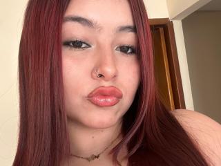 DaphneWalker - Live porn &amp; sex cam - 24242821