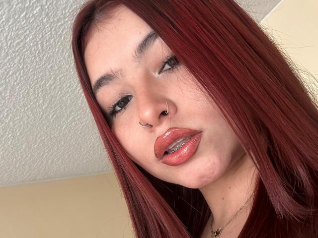 DaphneWalker - Live porn &amp; sex cam - 24242837