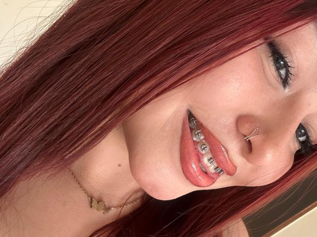 DaphneWalker - сексуальная веб-камера в реальном времени - 24242849