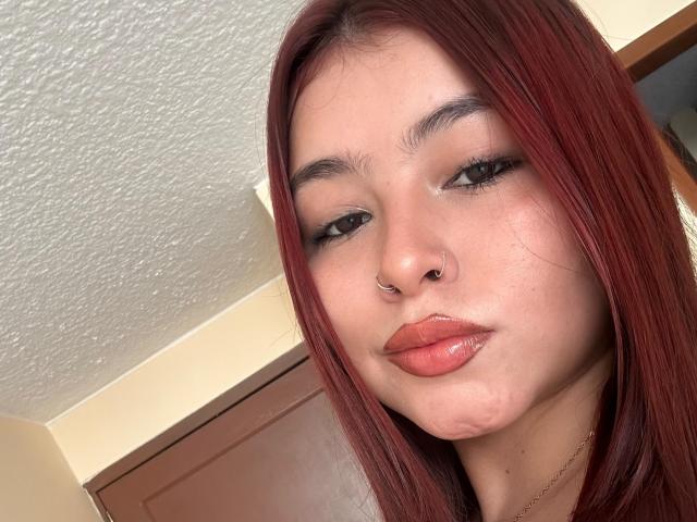 DaphneWalker - Live porn &amp; sex cam - 24242853