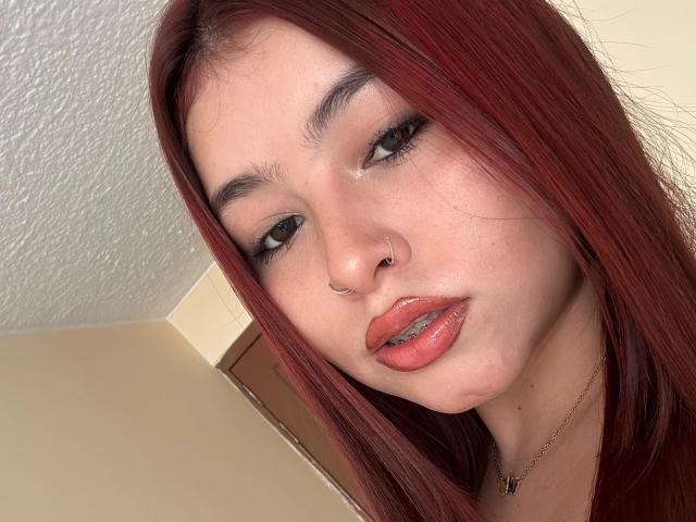 DaphneWalker - Camera khiêu dâm &amp; quyến rũ trực tiếp - 24242857