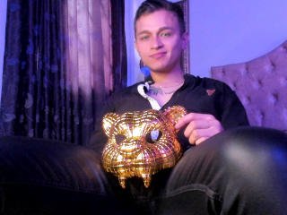 TimThomis - Live porn &amp; sex cam - 24243773