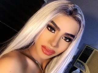 MilkyAnora - Live porn &amp; sex cam - 24245329