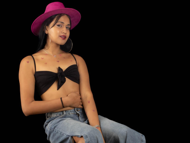 SheWolfSabriina - Camera khiêu dâm &amp; quyến rũ trực tiếp - 24247281