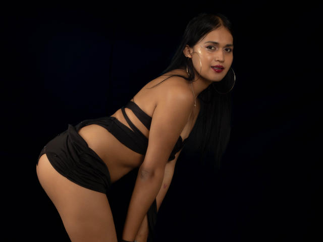 SheWolfSabriina - Camera khiêu dâm &amp; quyến rũ trực tiếp - 24247341