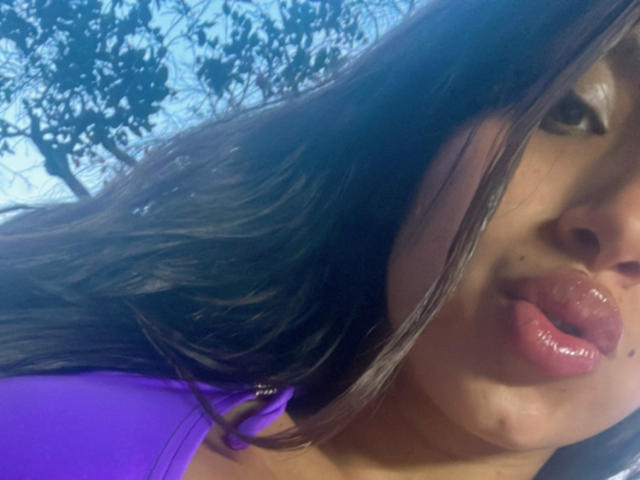 PaulettSmith - Live Sex Cam - 24249521