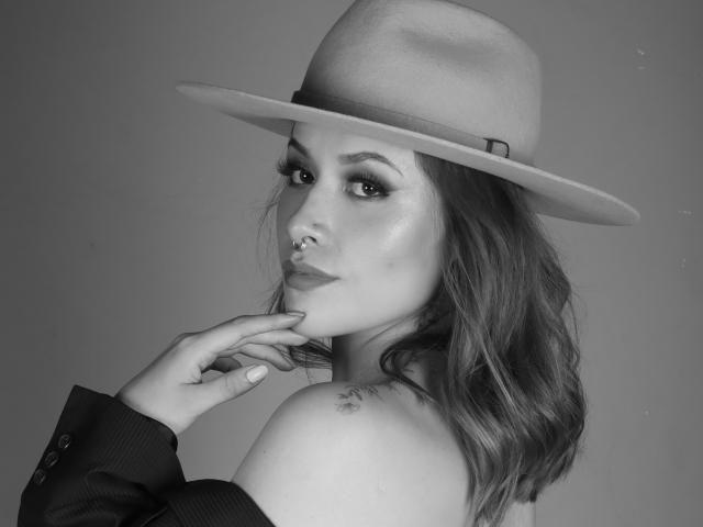 SweetAbey - Live sexe cam - 24249701