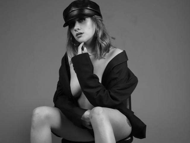 SweetAbey - Live sex cam - 24250029