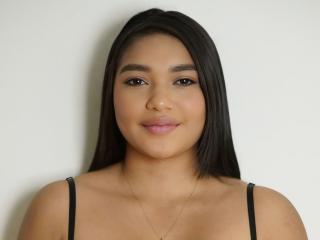 MichelleCeratti - Live porn &amp; sex cam - 24252449