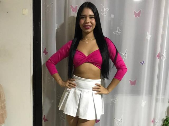 EmaGarces - Live porn &amp; sex cam - 24256529