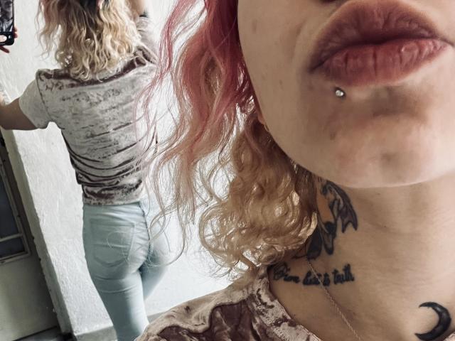 SweetheartLi - Live porn &amp; sex cam - 24257821