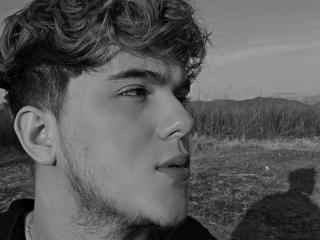 ErosGeorgiou - Live porn &amp; sex cam - 24258917