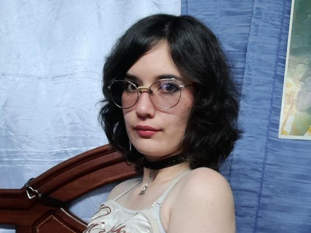 MilaLunala - Live Sex Cam - 24260689