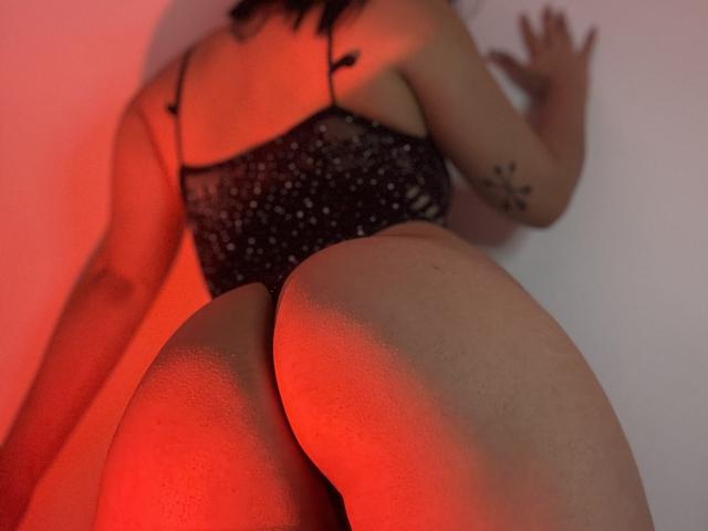 EmmaWaltter - Live sex cam - 24261129