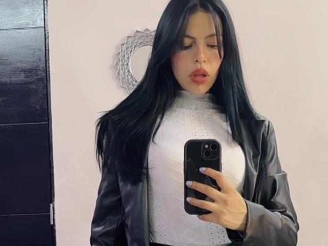 EliieRuizz - Sexe cam en vivo - 24261477