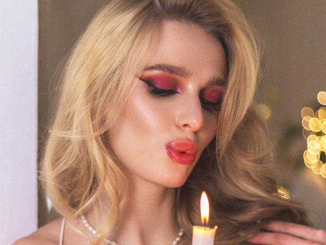 FloraDavis - Live porn &amp; sex cam - 24263249