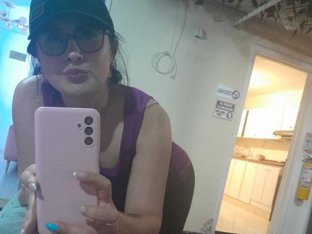 FrancheskaaWaalsh - Live sex cam - 24277013