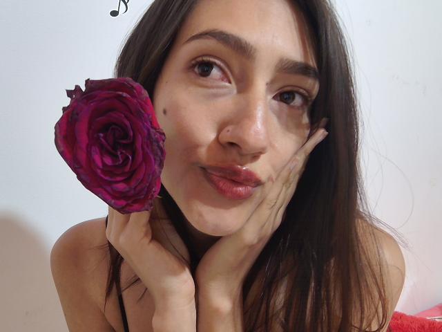 KiriamGomez - Sexe cam en vivo - 24277849