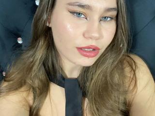 DouceMila - сексуальная веб-камера в реальном времени - 24280781