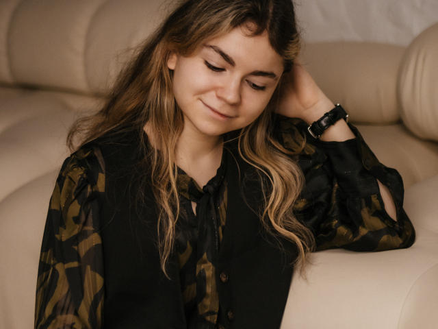 TinaRedly - Live porn &amp; sex cam - 24281545