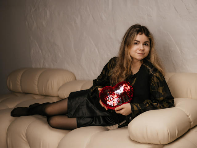 TinaRedly - сексуальная веб-камера в реальном времени - 24281681