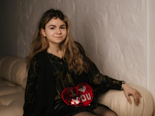 TinaRedly - Live porn &amp; sex cam - 24281745