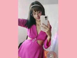ZaharaRhenils - Live porn &amp; sex cam - 24284665