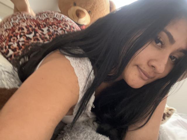 ShiaraRussi - Live sex cam - 24290089