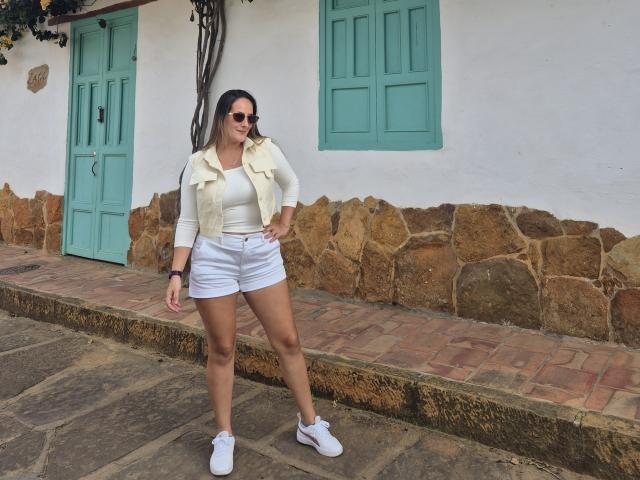 RousseMelinda - Live porn &amp; sex cam - 24295369