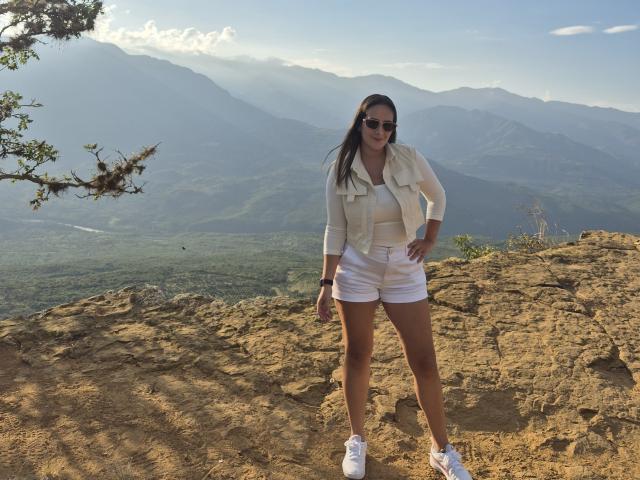 RousseMelinda - Live porn &amp; sex cam - 24295401