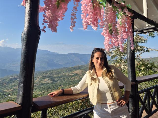 RousseMelinda - Camera khiêu dâm &amp; quyến rũ trực tiếp - 24295413