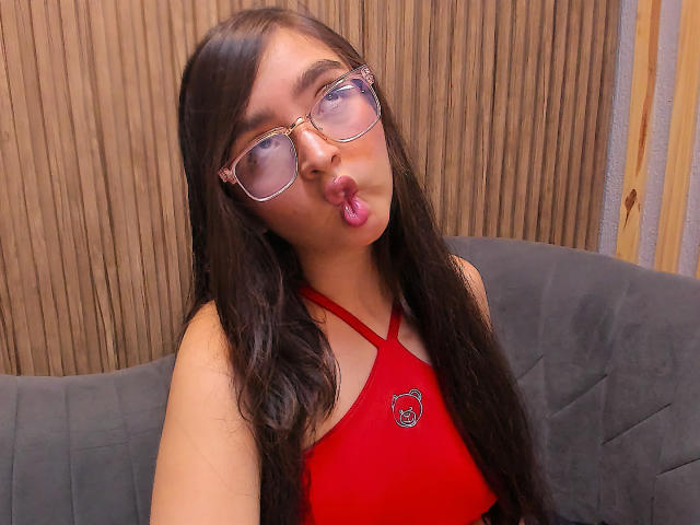 EvaMcAllister - Live sexe cam - 24296645