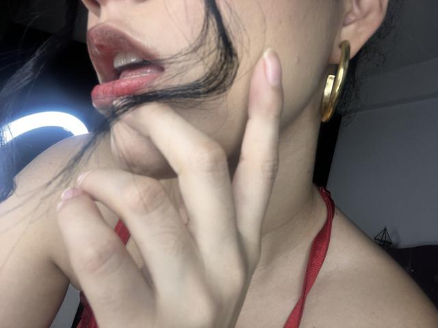 DeisyWest - Live porn &amp; sex cam - 24298341