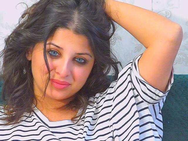 ScarletOra - Camera khiêu dâm &amp; quyến rũ trực tiếp - 24299413