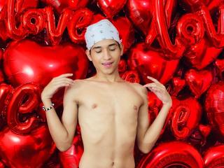 TheoStevens - Live porn &amp; sex cam - 24301657