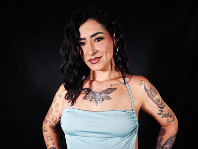 SukiDenim - Live porn &amp; sex cam - 24305557