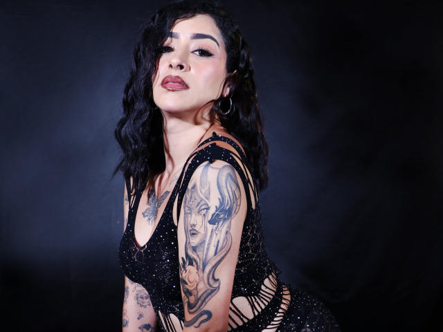 SukiDenim - Live porn &amp; sex cam - 24305673