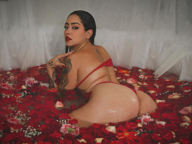 SukiDenim - Live porn &amp; sex cam - 24305933