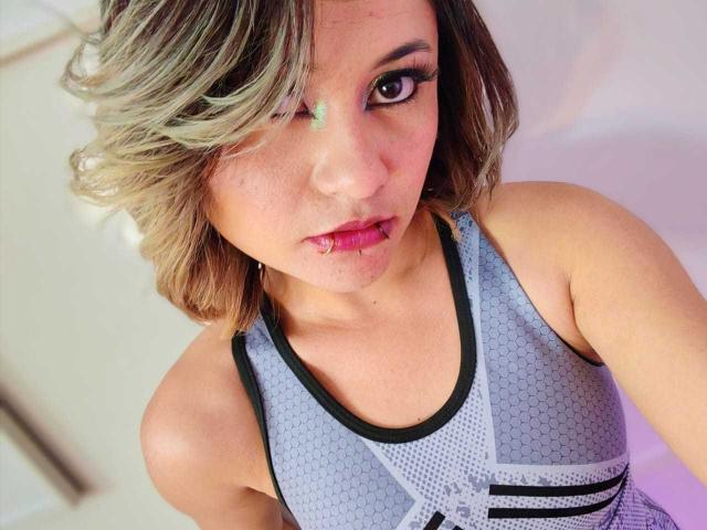 CassieJones - Sexe cam en vivo - 24306969