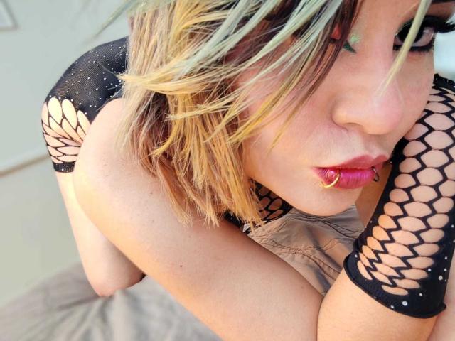 CassieJones - Live sex cam - 24306973