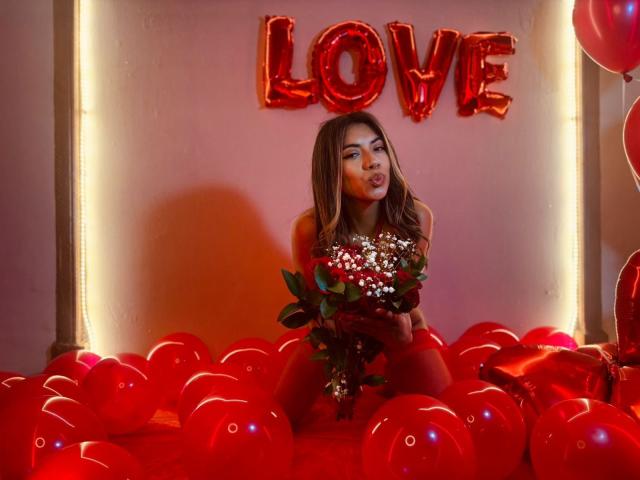 EimyRousse - сексуальная веб-камера в реальном времени - 24307801