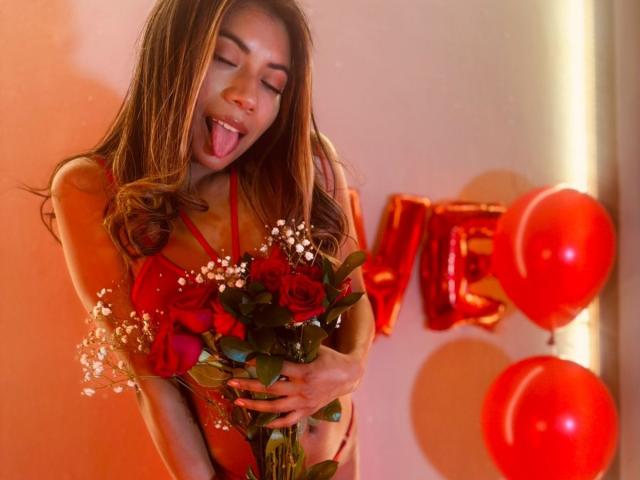 EimyRousse - Sexe cam en vivo - 24308073